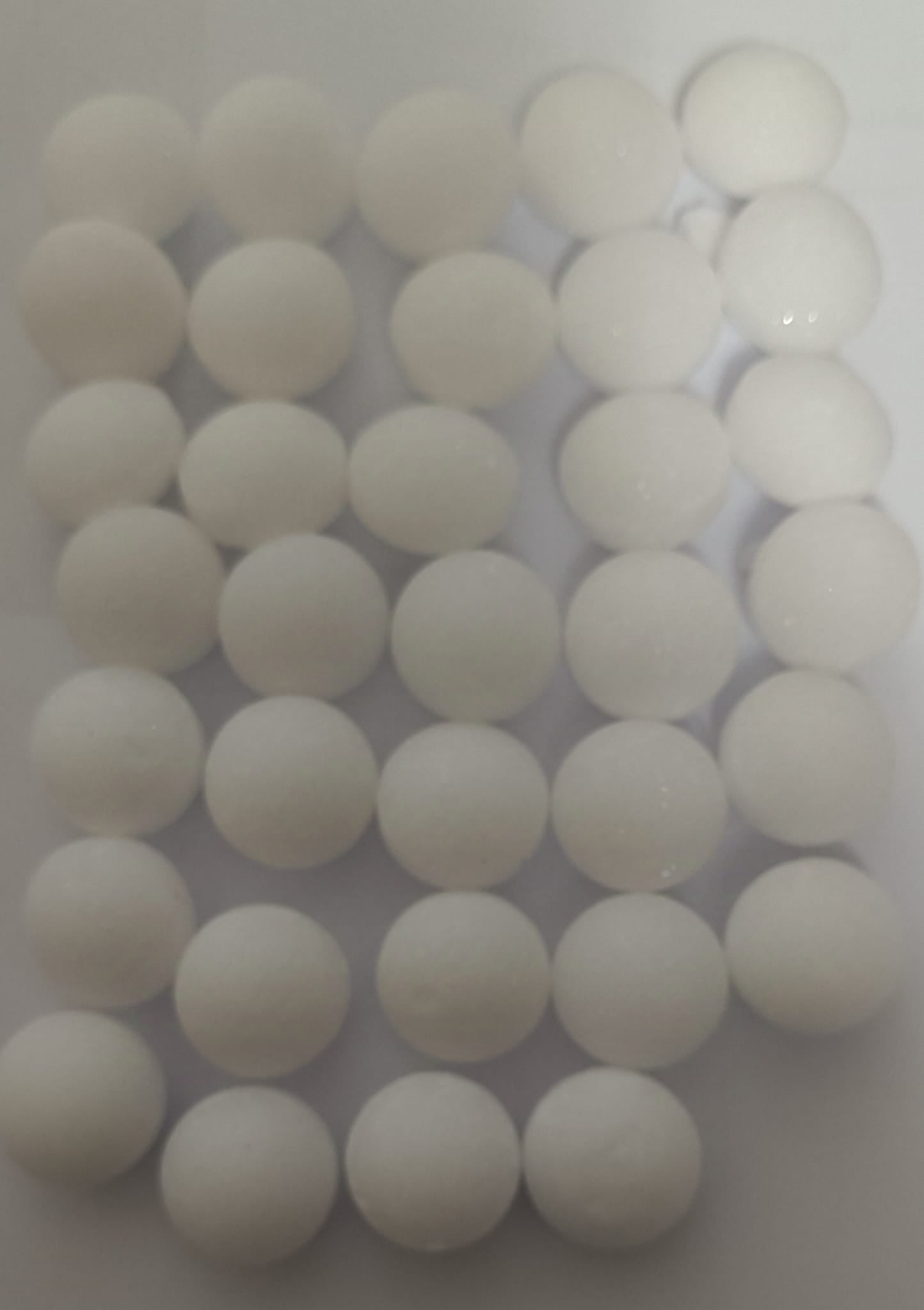 100PCS White mothballs Great For Closet Shelves Clothes